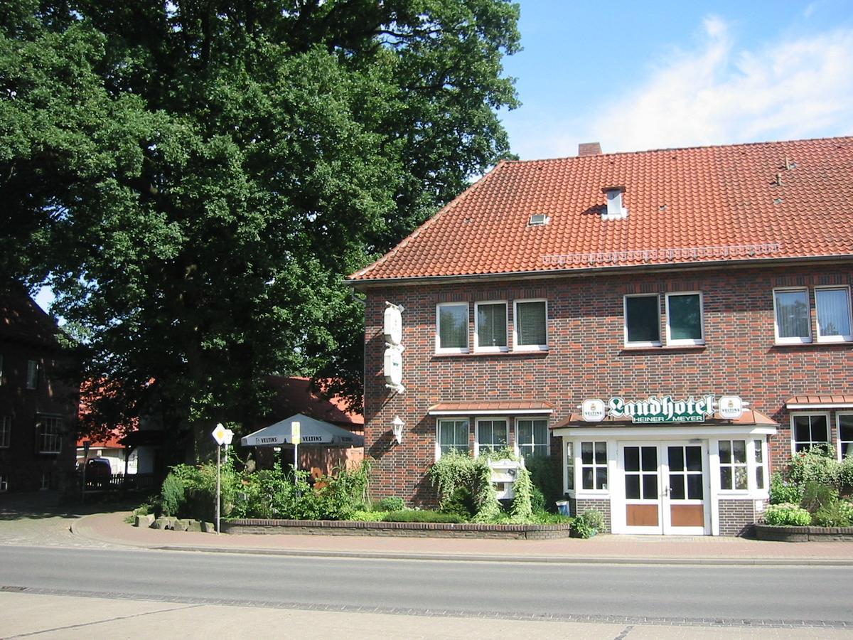 Landhotel Heiner Meyer Wahrenholz Luaran gambar